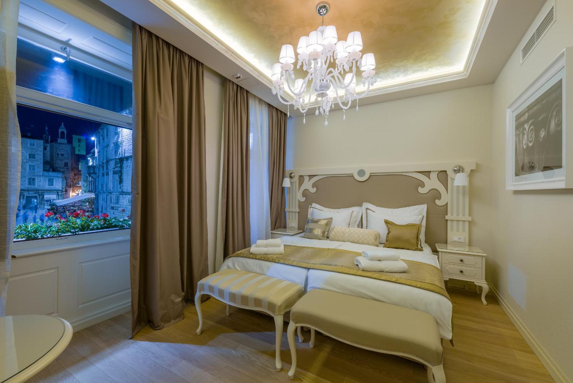 Piazza Heritage Hotel Spalato Esterno foto