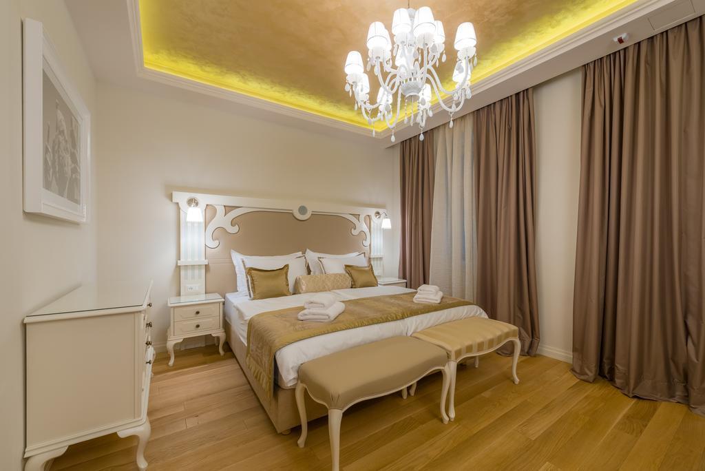 Piazza Heritage Hotel Spalato Esterno foto