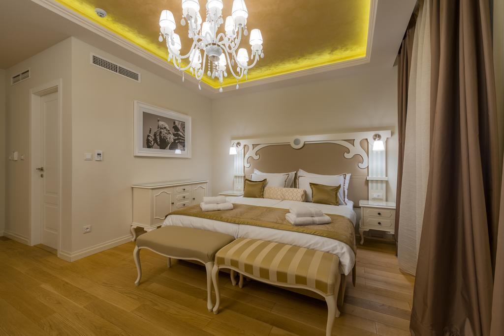 Piazza Heritage Hotel Spalato Esterno foto